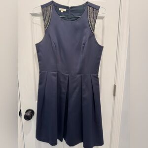 Sleeveless dress